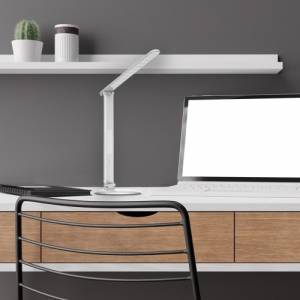 Топові настільні лампи на акумуляторі: свобода світла без дротів