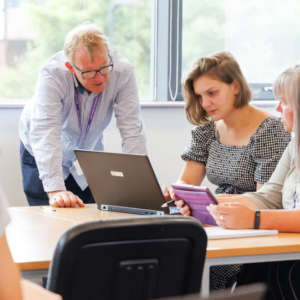 Економіка освіти: чому українці масово перекваліфіковуються і скільки це коштує