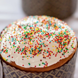 Як зробити глазур для паски, щоб не тріскалася і не кришилася?