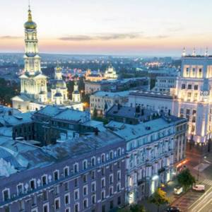 Маршрут для гостя столиці: Мандрівка однією вулицею та 5 легендарних будинків за один день