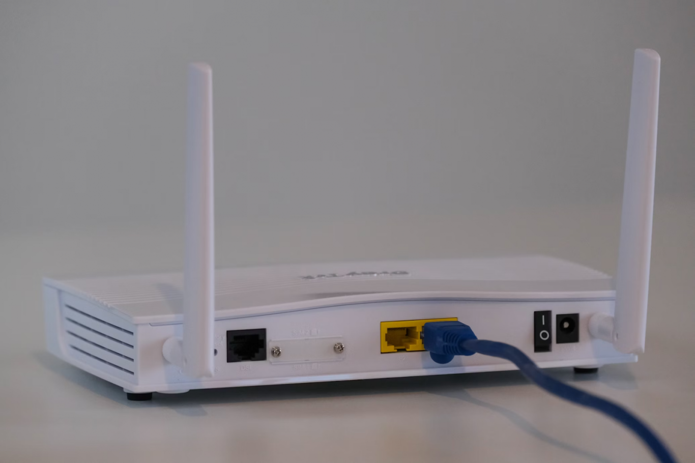 Які переваги надає використання технології GPON порівняно з ADSL