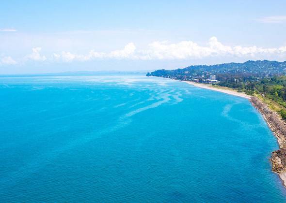 ТОП-10 крутих водних місць для літнього відпочинку в Україні