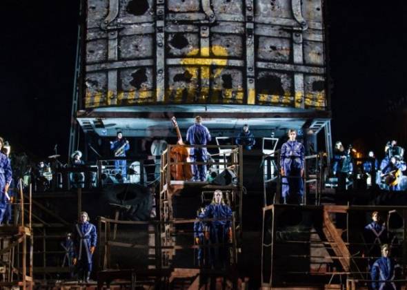 Перформанс Влада Троицкого на 10-м Одесском международном кинофестивале