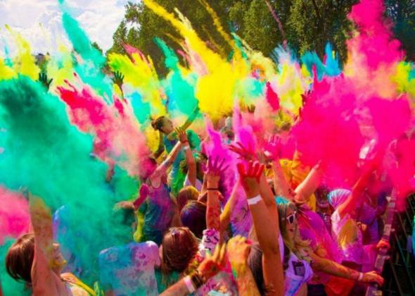 Історія фестивалю яскравих фарб «Holi»