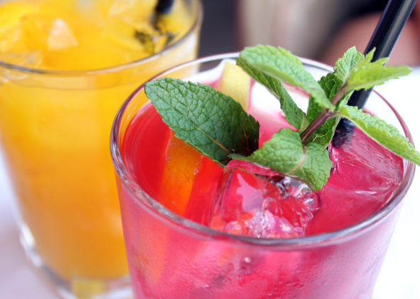 ТОП-5 літніх освіжаючих коктейлів