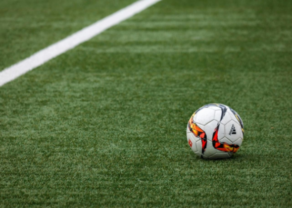 Футбольна інфраструктура майбутнього: інноваційні покриття для полів