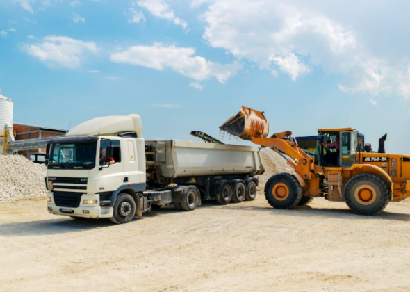 Оренда екскаватора: особливості та переваги