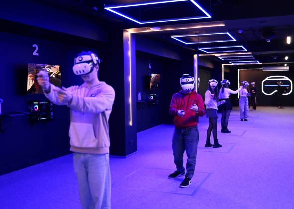 VIAR — найбільший VR клуб у Києві: новий рівень віртуальної реальності