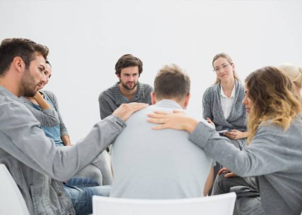 Повернення до повноцінного життя: як організоване сучасне лікування наркозалежних