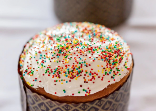 Як зробити глазур для паски, щоб не тріскалася і не кришилася?