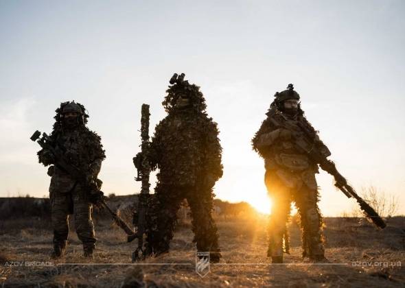 Снайперський загін «Азову» шукає витривалих бійців