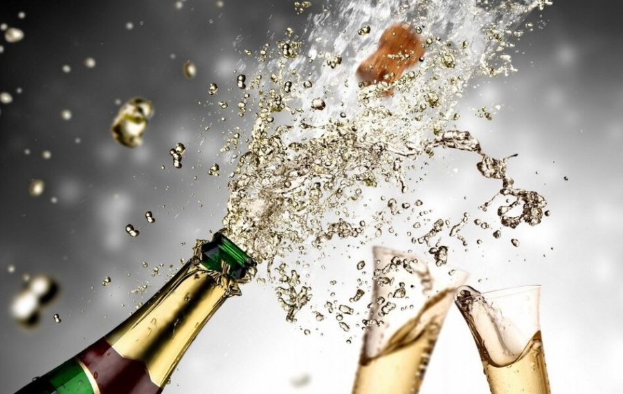 Підбираємо закуски до ігристого вина San Mare Prosecco DOC Spumante