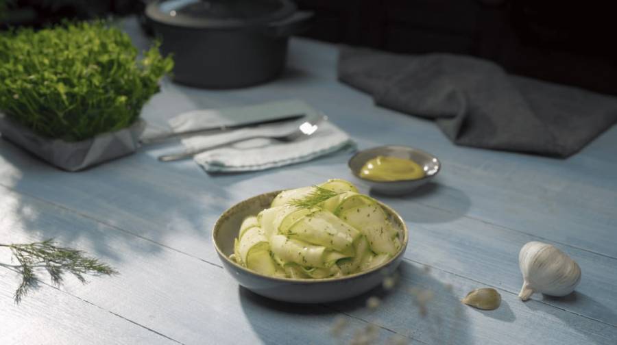 Які овочеві закуски можна швидко замаринувати без тривалого очікування?