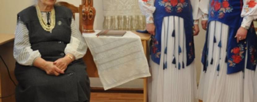 Виставка народної творчості «Рушникова доля вишита з любов’ю»