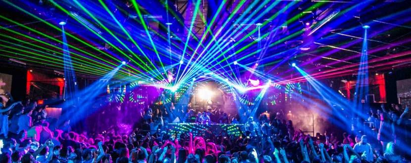 Вечірка в «Relax»: прощай літо!