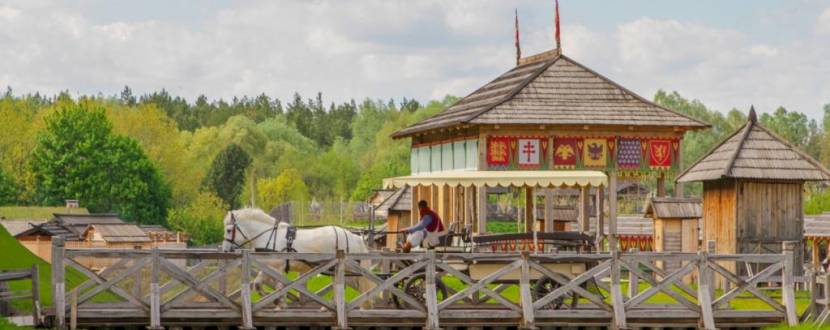 Середньовічні бої і кінне шоу в Парку Київська Русь