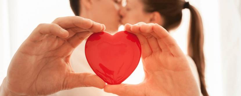 Благодійна фотосесія до Дня Святого Валентина: Даруй кохання