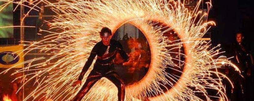 Запальний фестиваль вогню на Співочому Полі