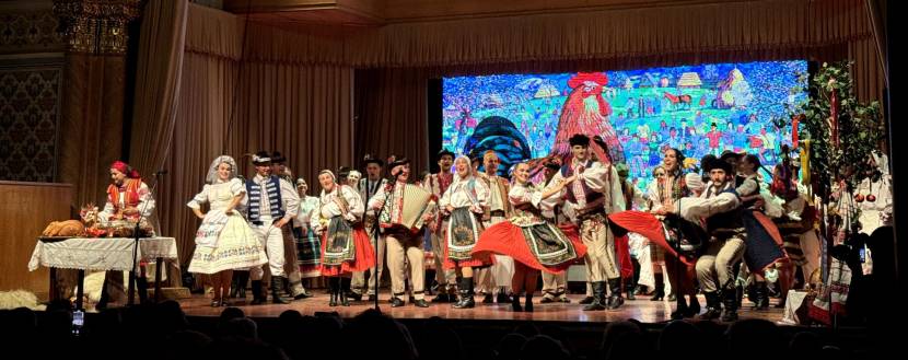 Закарпатський народний хор з концертом у Львові