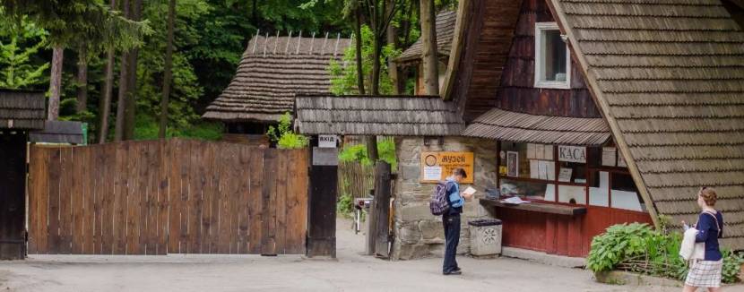 Екскурсії у Шевченківський Гай
