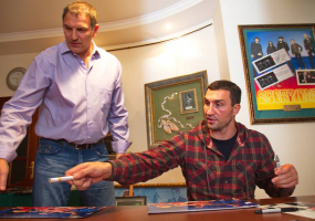 Унікальний аукціон у Klitschko Expo
