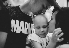 Марафон добра для Єви, яка точно переможе рак!