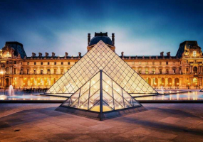 Віртуальна екскурсія Лувром