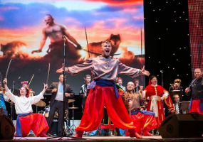 "Поділля танцює"