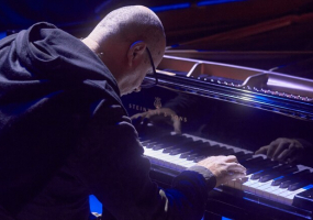 Maurizio Bignone: re:Verse