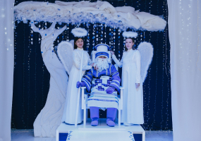 Новорічна гостина Святого Миколая