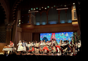 Закарпатський народний хор з концертом у Львові