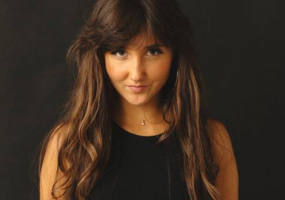VICTORIA NIRO