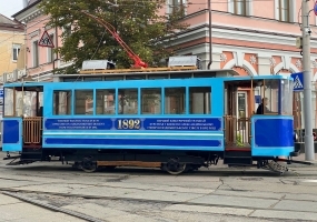 Ретро-трамваєм по Подолу
