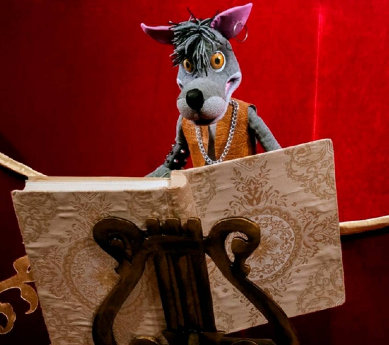 Ще раз про Червону шапочку - дитяча вистава