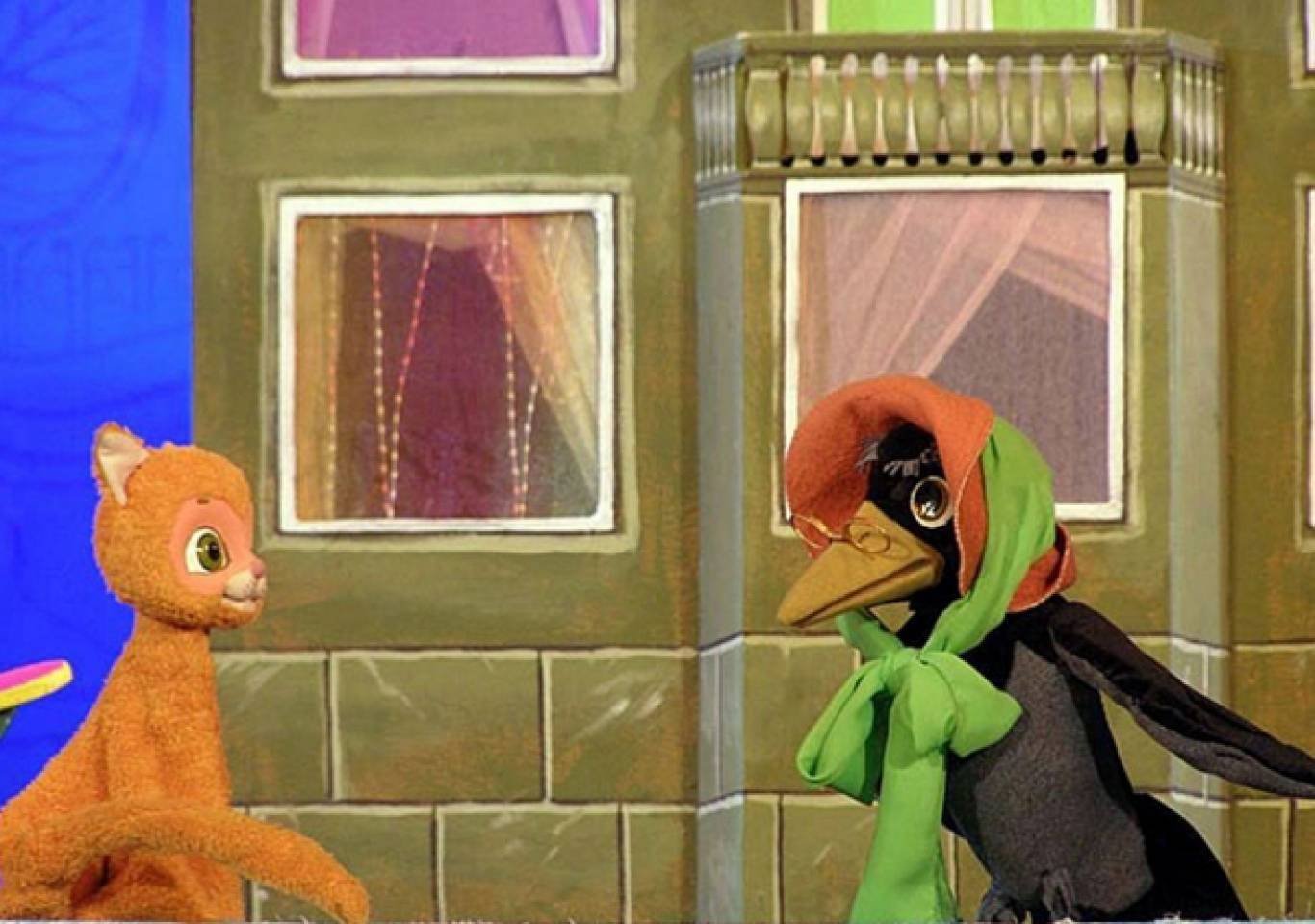 Новорічна історія "Кошеня на снігу" та розважальна програма "Смурфики рятують Миколая»