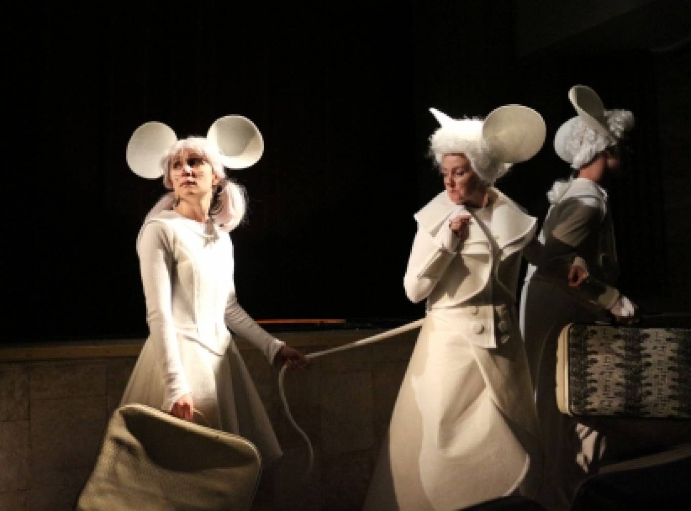 Всі миші люблять сир - Вистава для дітей