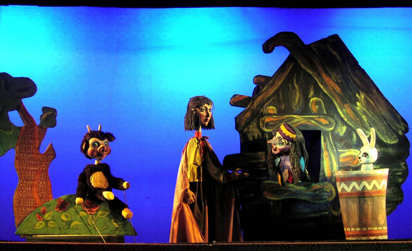 Вистава за мордовською казкою «Пригоди мисливця Дамая»