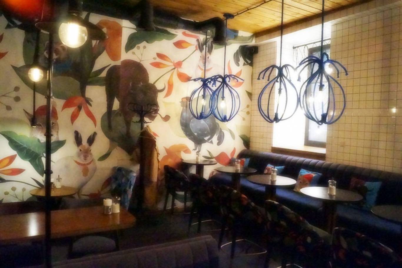 «The Blue Cup». Не тільки синій колір