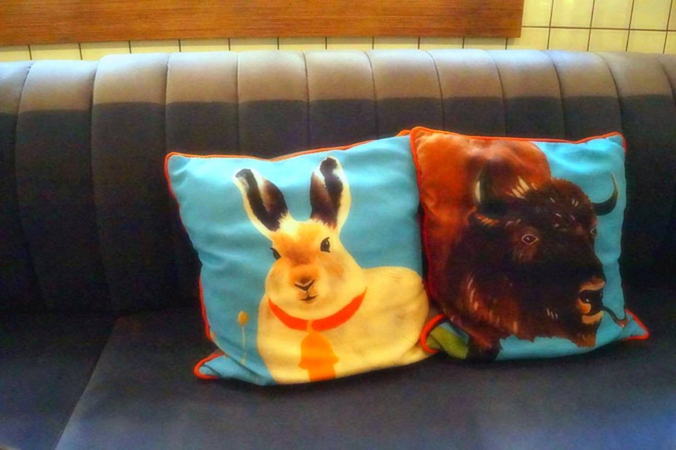 «The Blue Cup». Не тільки синій колір