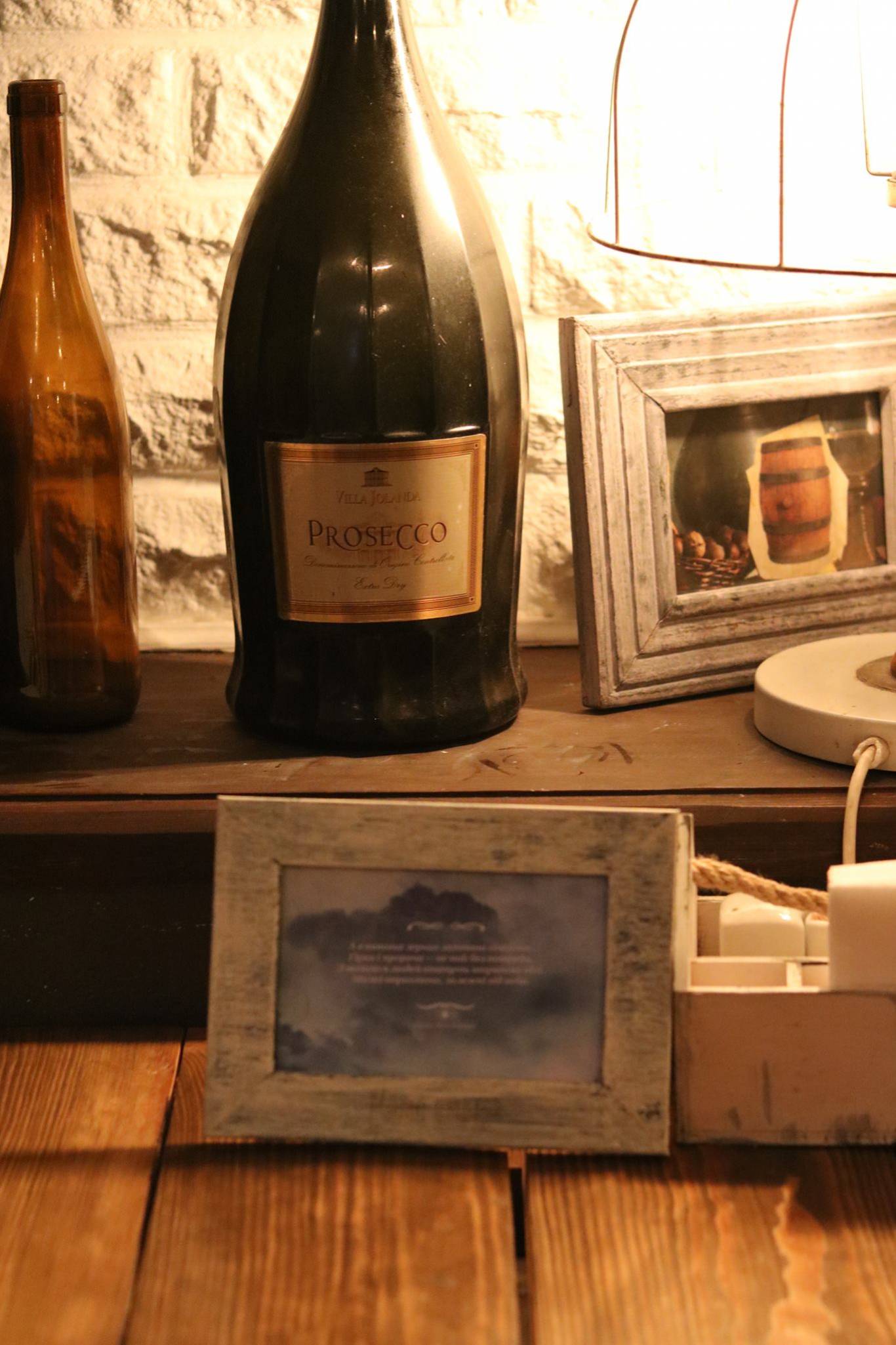 Що за #теплийламповий на Антоновича?