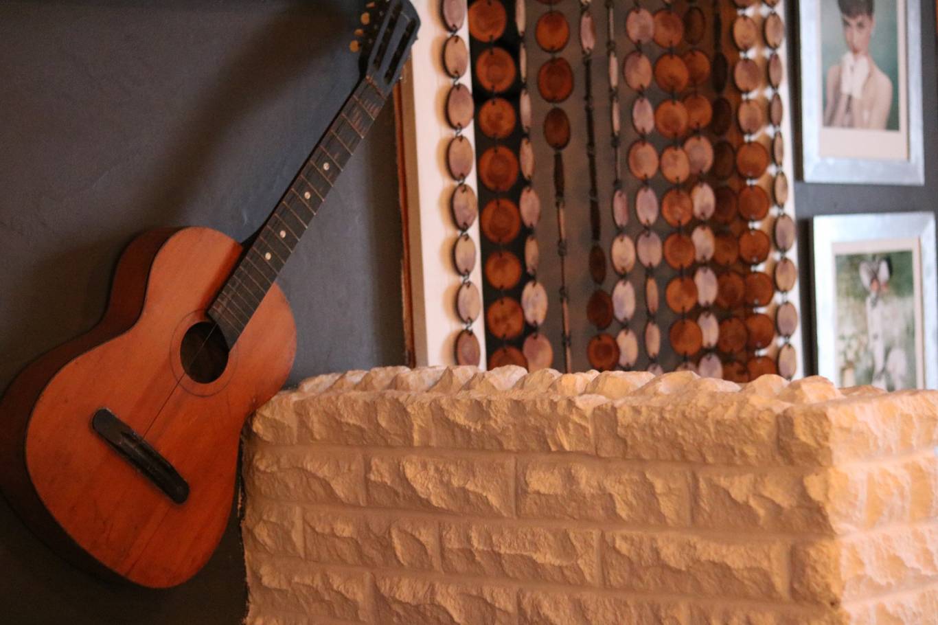 Що за #теплийламповий на Антоновича?