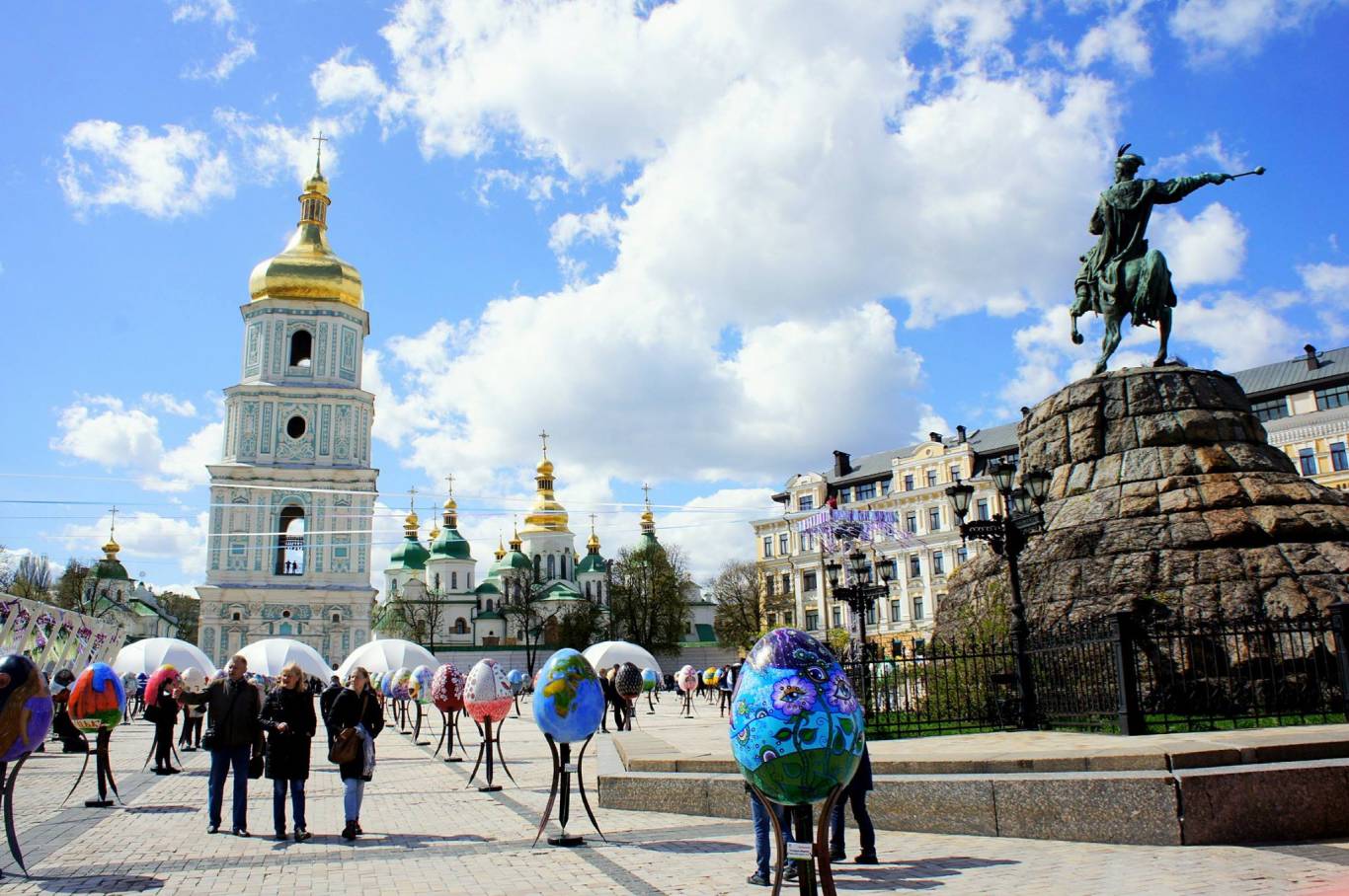 Фестиваль писанок на Софійській площі