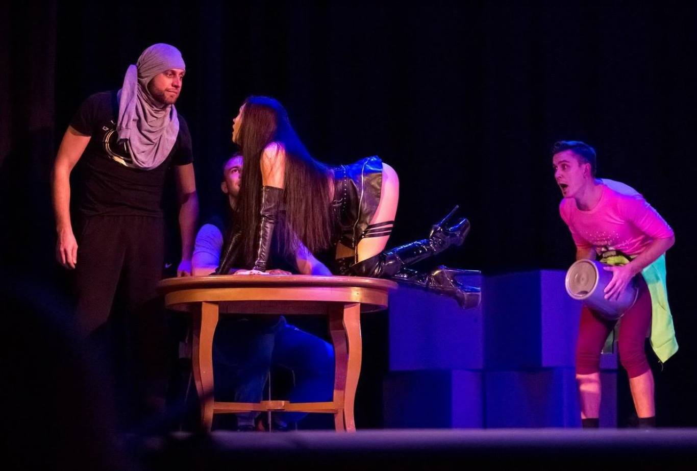 СОБЛАЗН. Шоу-вистава 18+