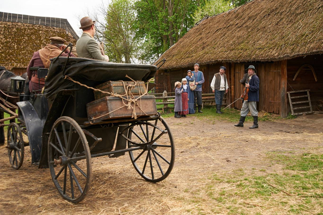 Фільм "Мир вашому дому"