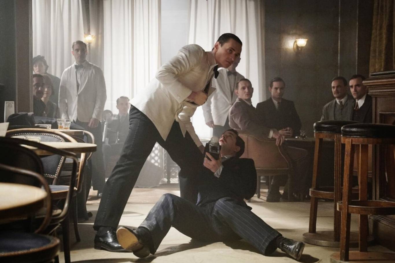 Фільм Вбивство у Східному експресі