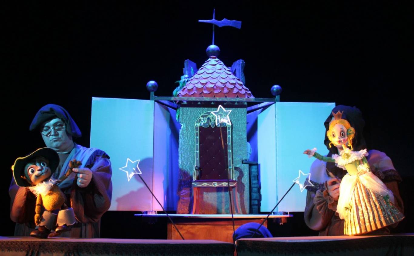 Вистава Кіт у чоботях (Хмельницький театр ляльок)