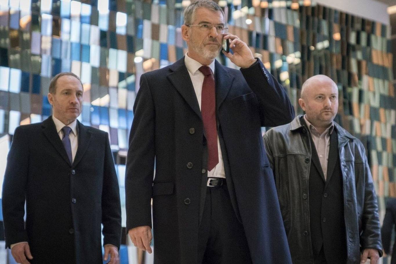 Фільм Іноземець