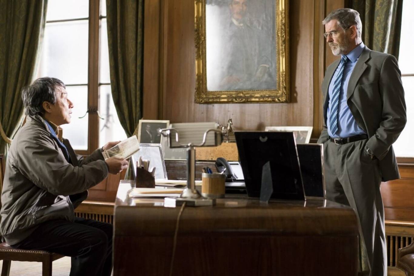 Фільм Іноземець