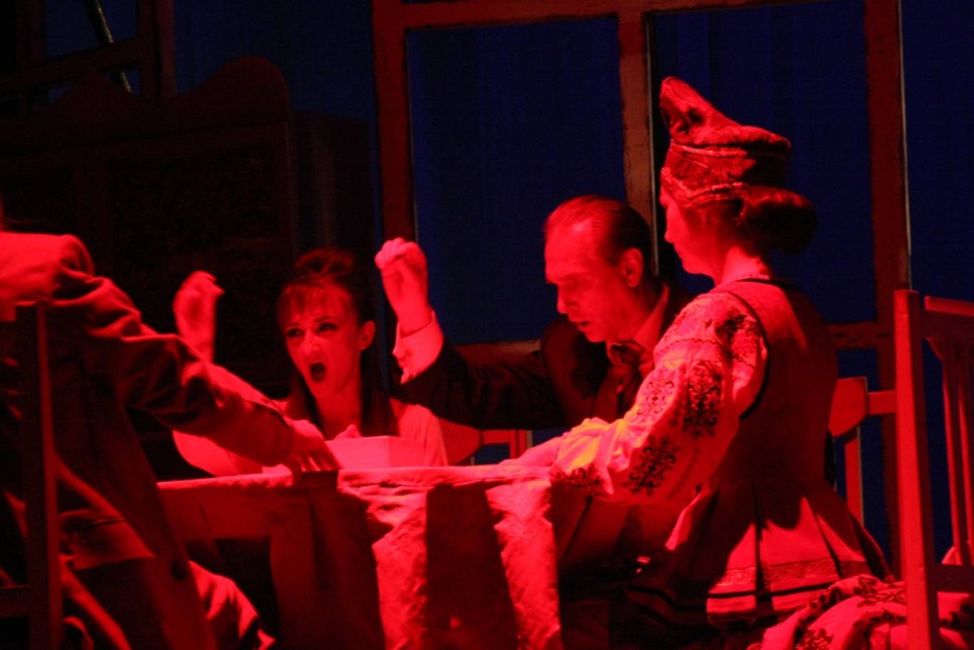 "П'ять пудів кохання" ("Чайка"). Лірична комедія