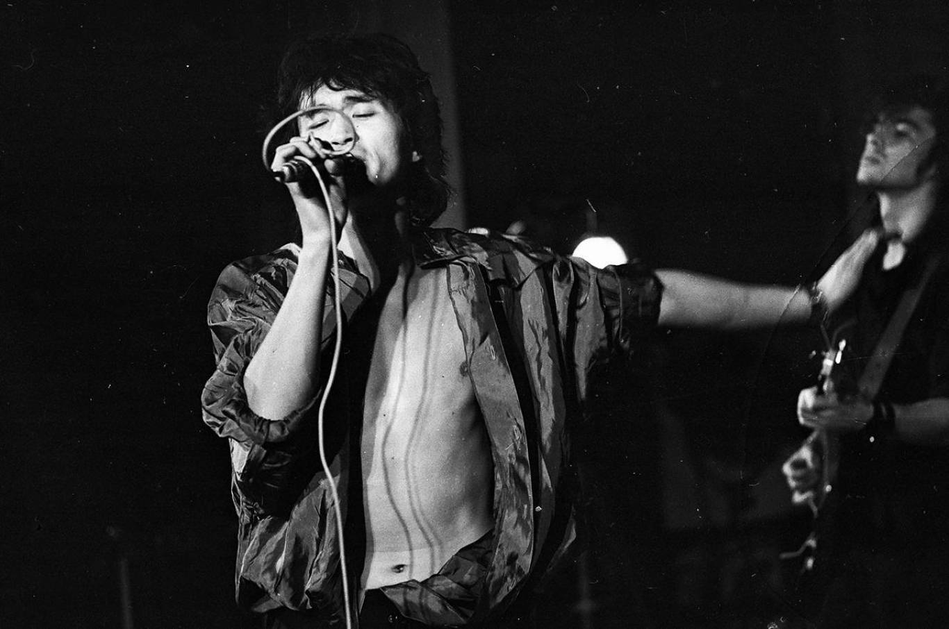 Виктор Цой 30 лет альбому «Группа Крови»